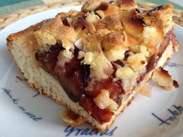 Zwetschgendatschi mit Kokosstreuseln