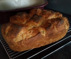 Dinkel/Roggenbrot mit Sonnenblumenkernen