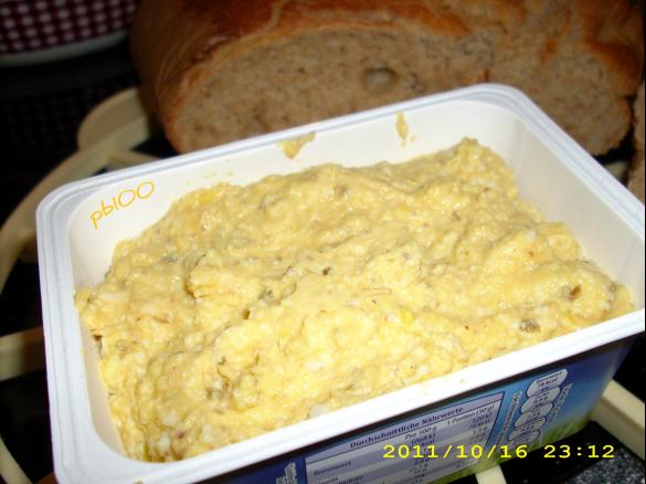 Kapern-Ei-Brotaufstrich