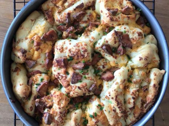 Urchiges Schweizer Faltenbrot