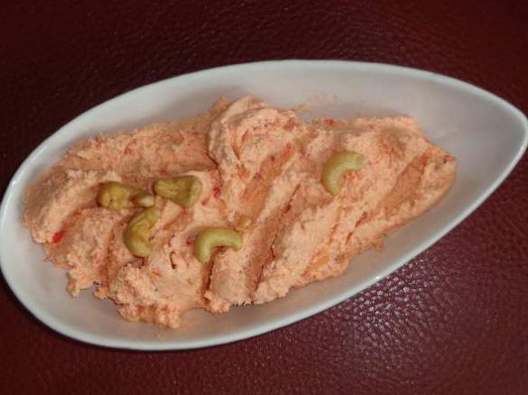 Knackiger Cashew-Dip