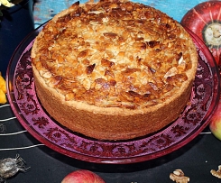 "7-auf-einen-Streich" Geschichteter Apfel-Walnuss-Kuchen