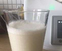 Banane Erdnuss Smoothie