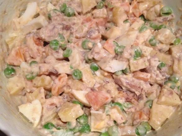 Spanische Tapas: Ensaladilla Rusa