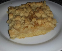Apfelkuchen mit Apfelmus vom Blech