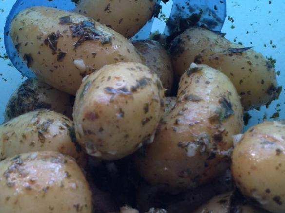 Kartoffelsalat mediterran