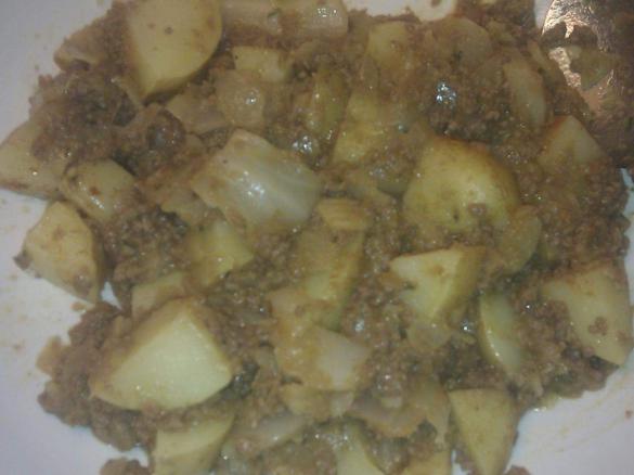 Weißkohl-Hackfleisch-Topf