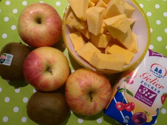 Kürbis-Apfel-Kiwi-Marmelade
