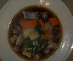 Chinakohlsuppe mit Schwein