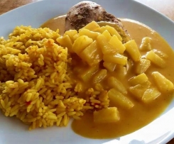 Hähnchen in Gemüserahm "Curry-Ananas"