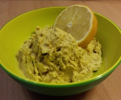 Frischkäse mit Gorgonzola  Ingwer und Datteln 