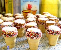 Eierlikörbecher-Muffins für Kinder