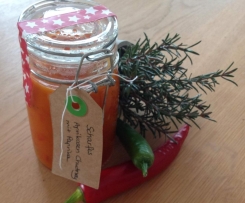 Scharfes Aprikosen-Chutney mit Paprika