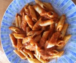 Penne in Tomaten-Käse-Soße (WW) 8PP