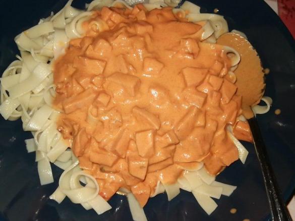 Tomatensoße spezial - Sahnesoße mit getrockneten Tomaten - zu Nudeln / Pasta