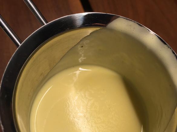 Sauce surprême - französische (Essig)-Buttersauce - perfekt zu Spargel
