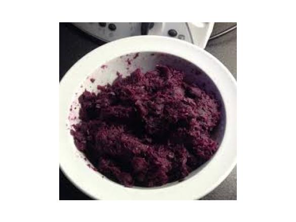 Rotkraut mit Äpfeln