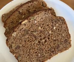 Vollkorn-Pecannussbrot (Variation von P-C-Vollkorn-Walnussbrot)