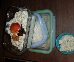 Müsli mit Schmand  (Familienportion)