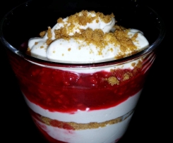 Winterliches Himbeer - Mascarponedessert 