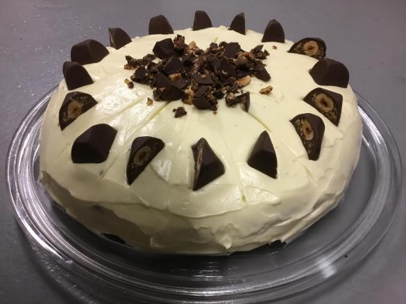 Ferrero Küsschen Torte