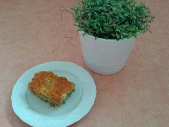 Spinat-Lasagne (oder Spinat Raviolis - siehe Tipp) mit Tomaten-Basilikum-Sauce