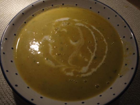 Kartoffelsuppe a la Großmutter