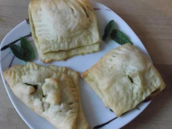 Hühnchentaschen mit Minzjoghurt