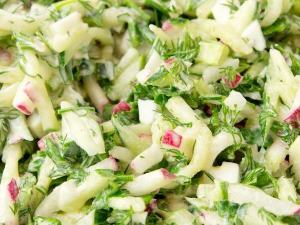 Leichter Frühlingssalat