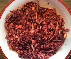 Variation von Rotkohlsalat Sansibar