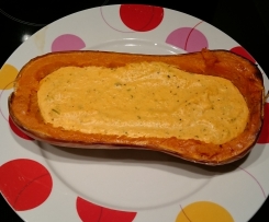 Gefüllter Kürbis lecker und low carb