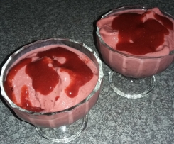 Erdbeer-Frozen-Joghurt von Aldi Werbung