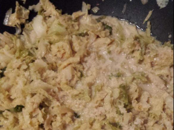 Kokosrahmwirsing mit Reis und Viktoriabarschfilet