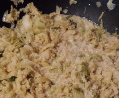 Kokosrahmwirsing mit Reis und Viktoriabarschfilet