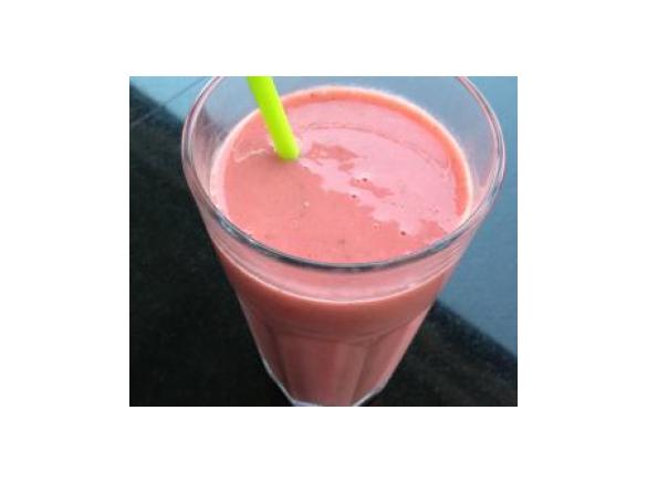 Cool-Erdbeer-Smoothie 