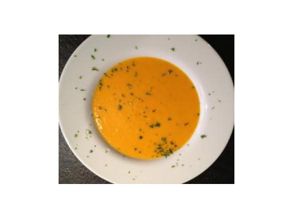 cremige Kürbissuppe spicy-sweet - ideal an kalten, nassen Herbsttagen