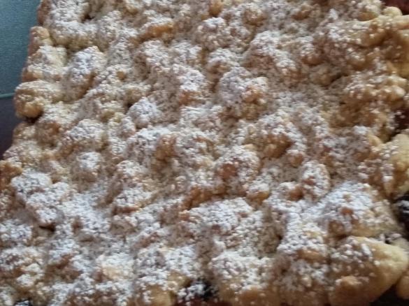 Kirsch - Blechkuchen mit Quark-Öl-Teig, Vanillecreme und Streusel