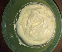 Bibis Französische Buttercreme (ohne Pudding)