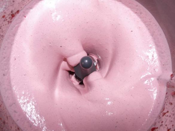 Erdbeereis, Erdbeer-Softeis, Erdbeereis, Softeis, Früchtesofteis, Eis, WW 360° geeignet