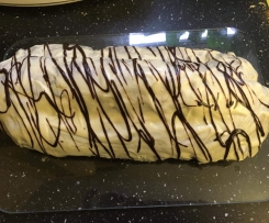 Cranberry-Macadamia-Stollen