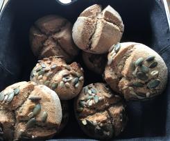 Vollkorn - Brötchen