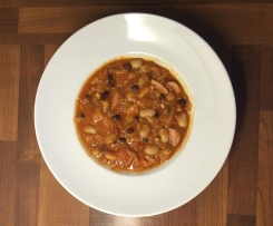 Wurst-Bohnen-Eintopf - Fasolka po bretonsku