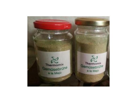 Variation von Gemüsebrühpulver a la Majo