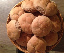 Weizenbrötchen