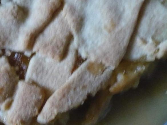 Spontaner gedeckter Apfelkuchen