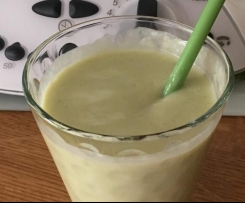 Kefir-Avocado-Power-Shake