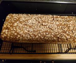 Vollkornbrot mit Dinkel und Roggen