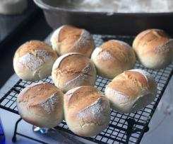 Schnelle Dinkelsonntagsbrötchen