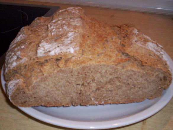 Variation von Landbrot Backhausart mit Spezialbrotgewürz