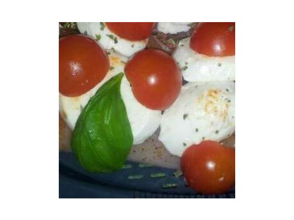 Hähnchenfilet mit Basilikumsoße 